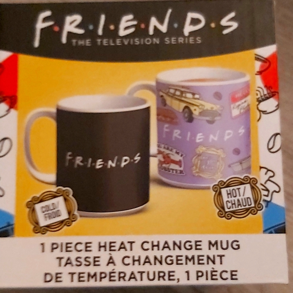 NIB Friends colour changing in box